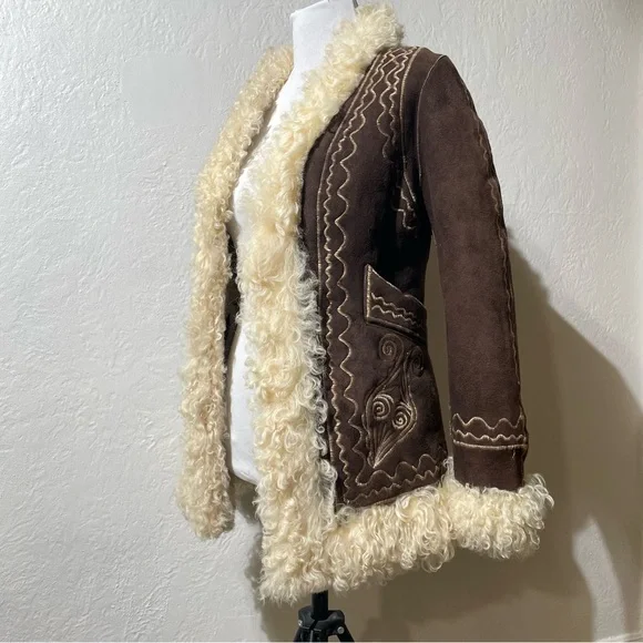 Vtg Afghan curly lamb wool shearling embroidered suede coat penny lane Mongolian - Picture 2 of 16